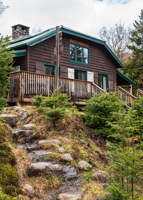 Johns Brook Lodge exterior